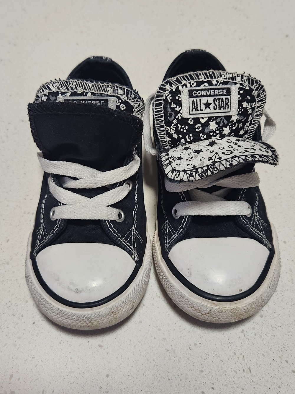 Converse Chuck Taylor All Star Double Tongue Sneakers// Size 10